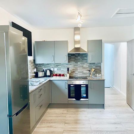 Ocean Holiday Apartments بلايموث المظهر الخارجي الصورة