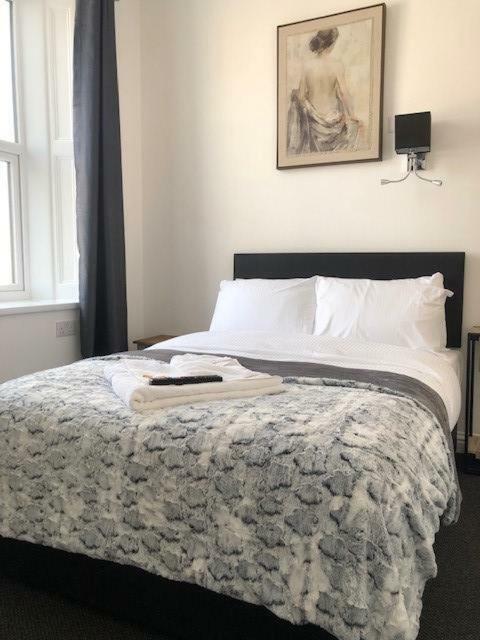 Ocean Holiday Apartments بلايموث المظهر الخارجي الصورة